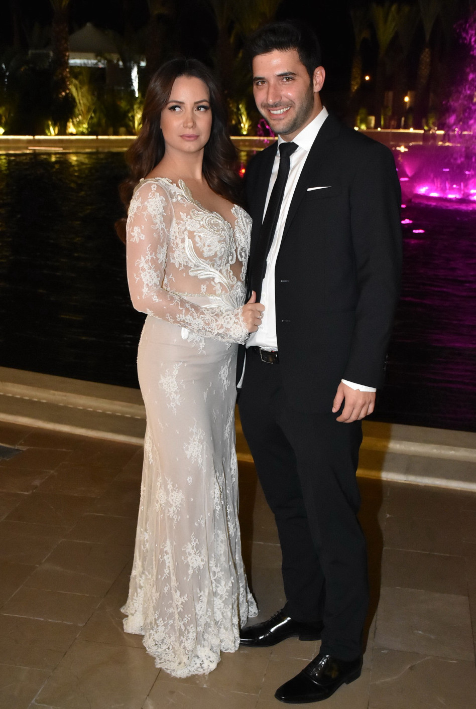 כלה והורמונים? מעיין צלנר עם בעלה הטרי