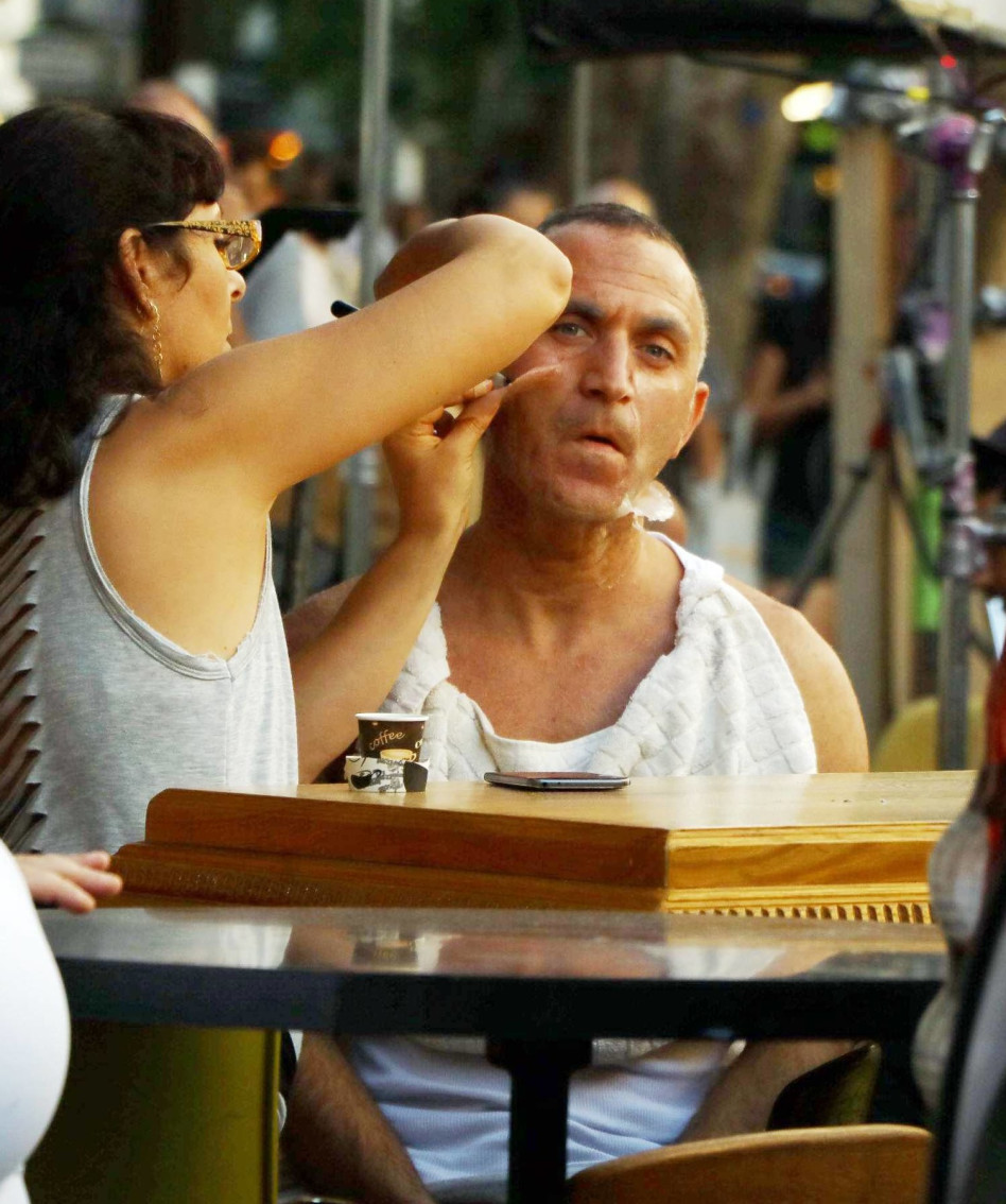 תראו אותו. שלום מיכאלשווילי מתקלף (צילום: אמיר מאירי)