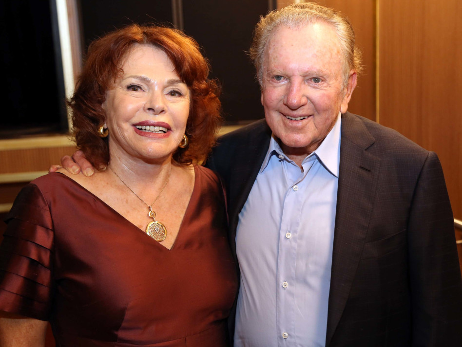 מוריס קאהן ואריאלה קיש דילייני 