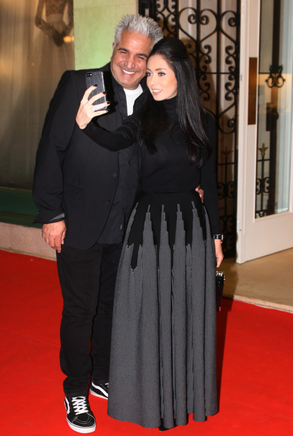 סלפיש. ניקול ראידמן עם דני מזרחי