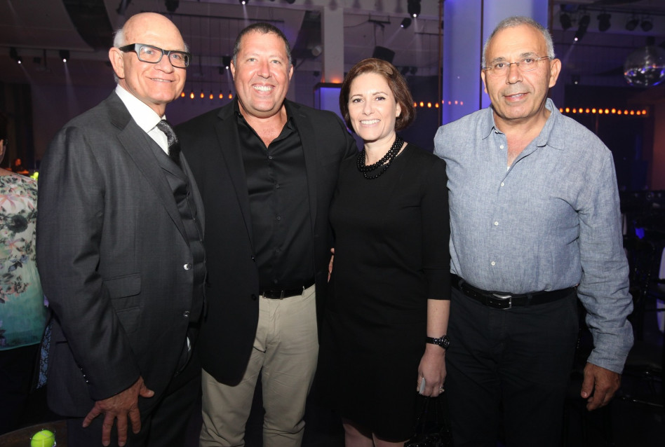 פנחס ויודפת בוכריס, גיא ידלין ובן ביילר (צילום: אפי שמח)