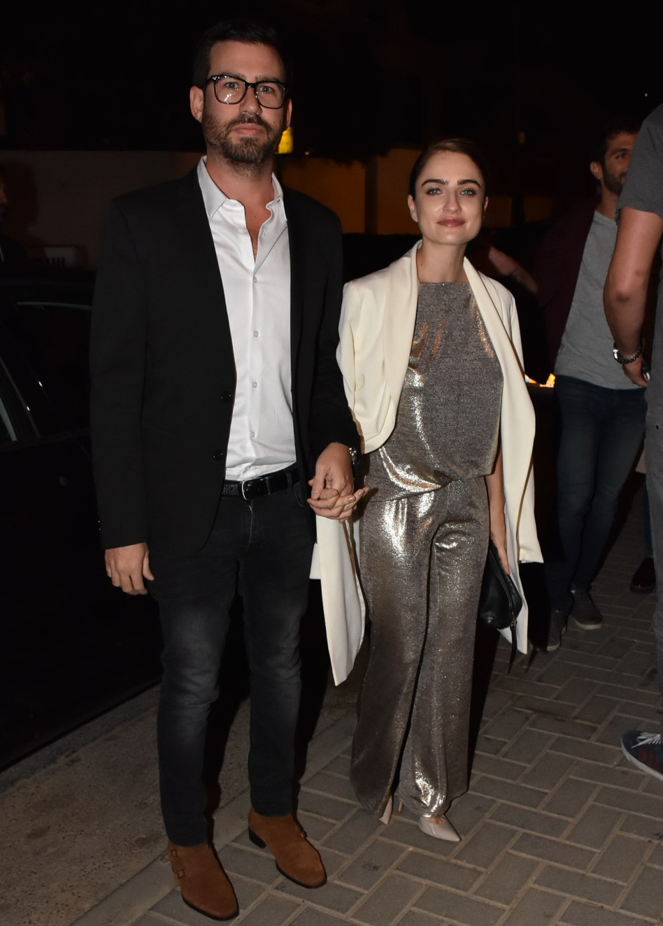 אניה בוקשטיין כסופה משהו