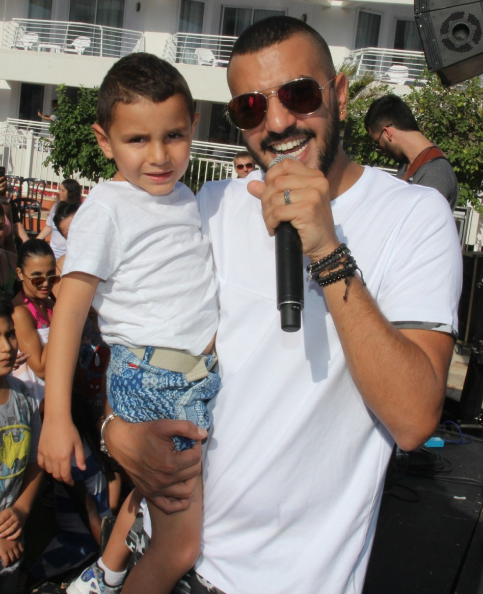 הכי מלהיב. איתי לוי שר