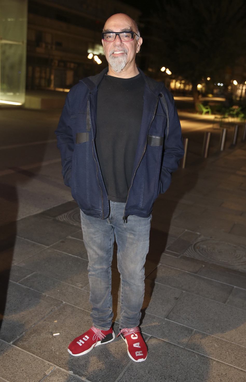 הפעם לא בתפקיד השף. ישראל אהרוני