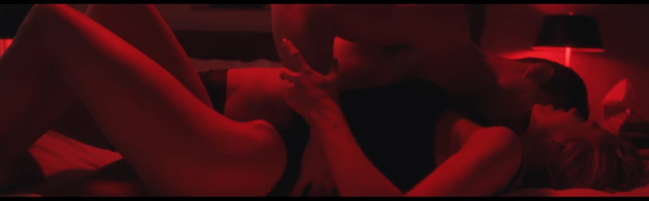 תראו מה הולך שם!