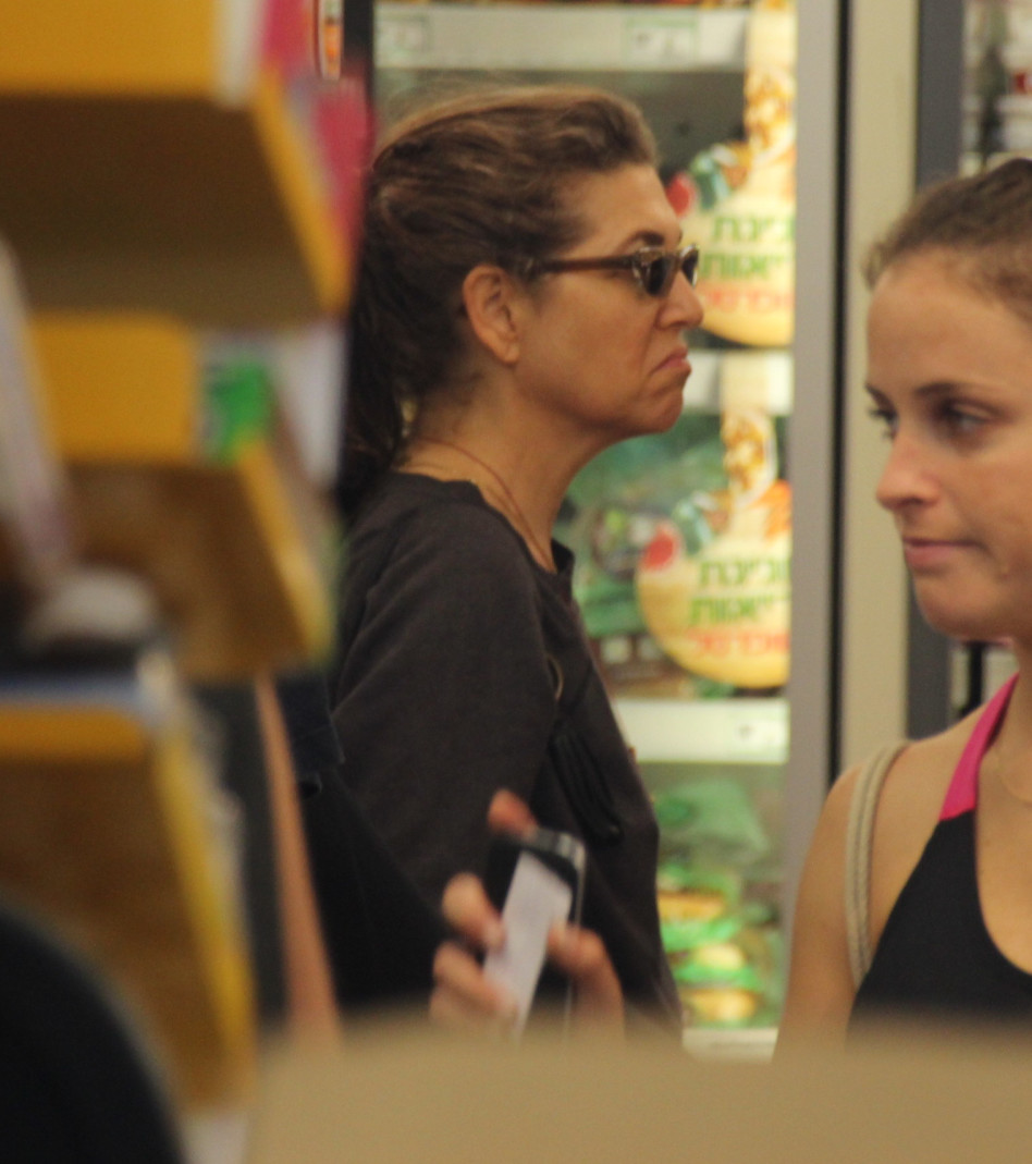 לא מרוצה מהמבחר, כפרההההה. מור