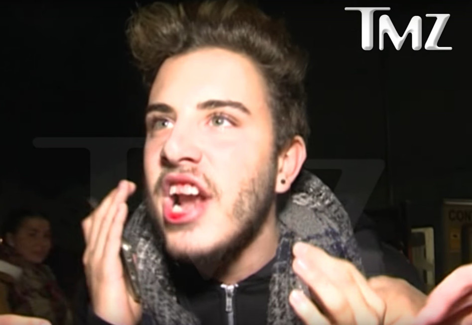 החטא ועונשו. המעריץ מדמם