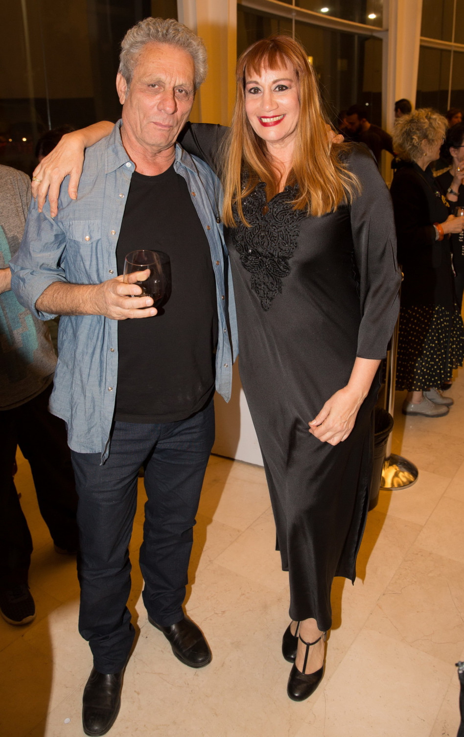 כוכבת. מיקי קם