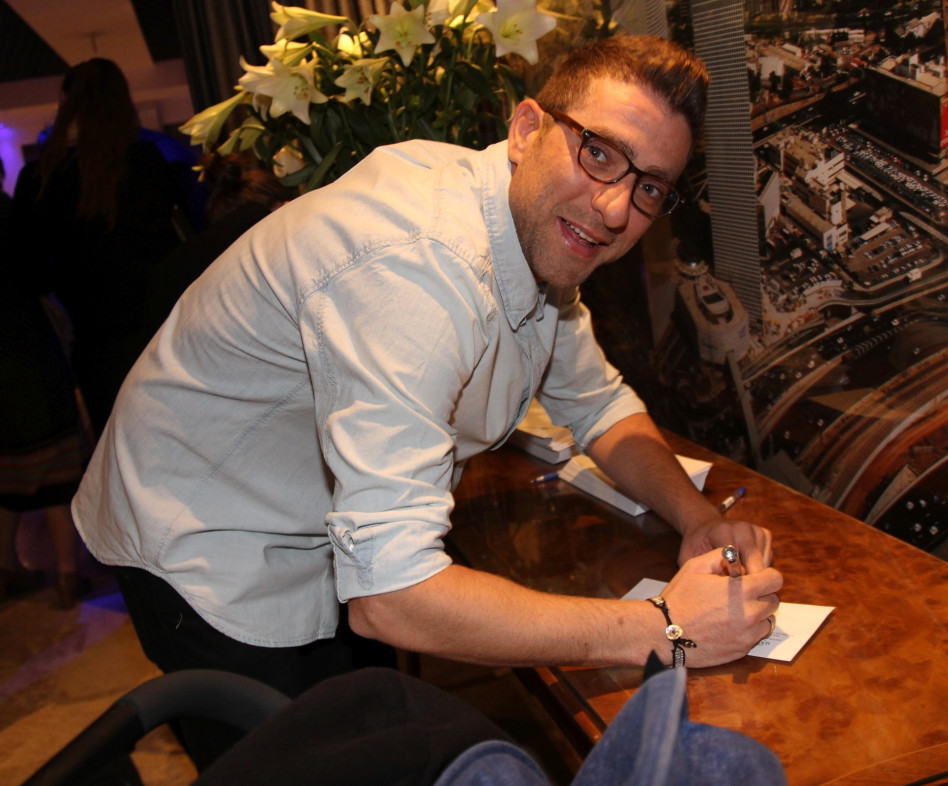 כמה, כמה? משה אשכנזי