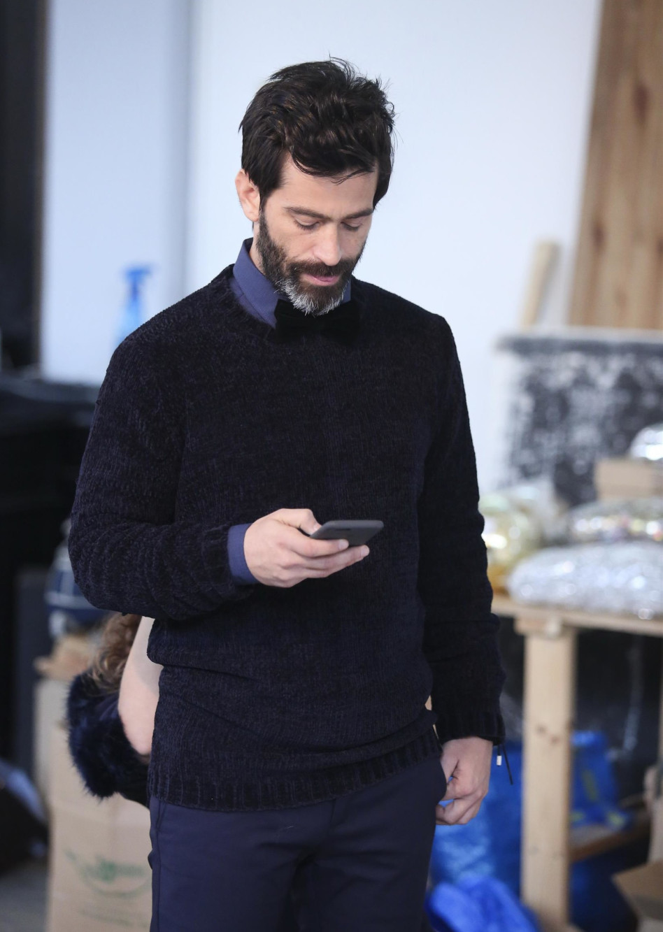 מסמס לשלומית שהכל בסדר