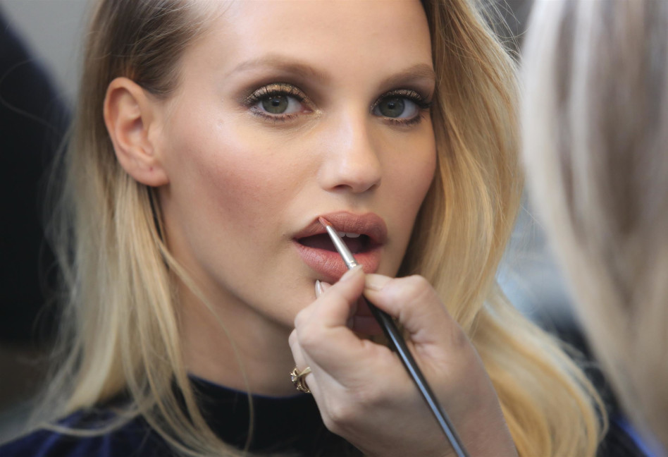 אפשר לראות דמיון לשלומית מלכה?