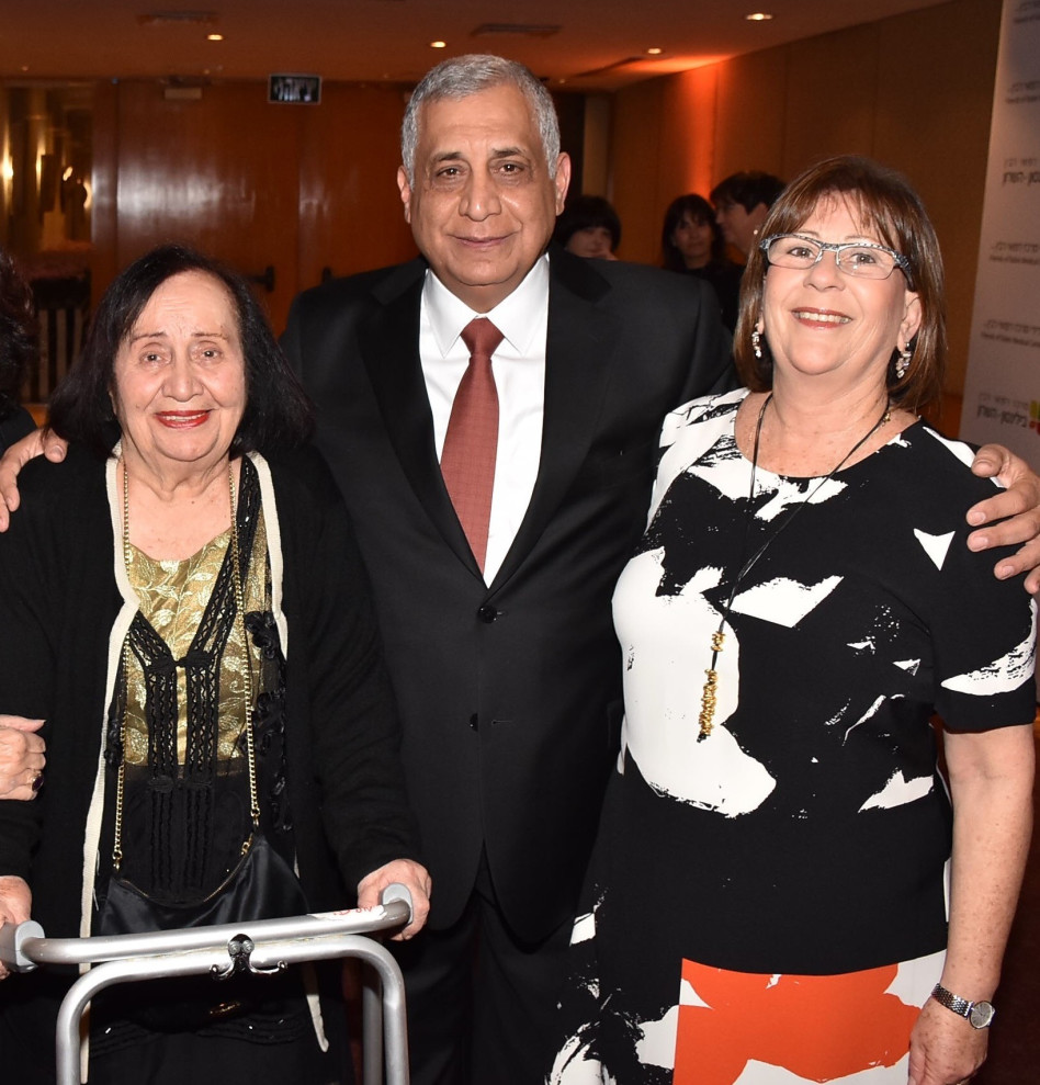 פנינית, פיני ומלכה כהן 