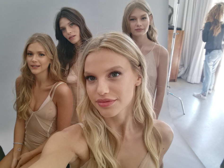 כמעט גנבה פוקוס. ניבר מדר והבנות