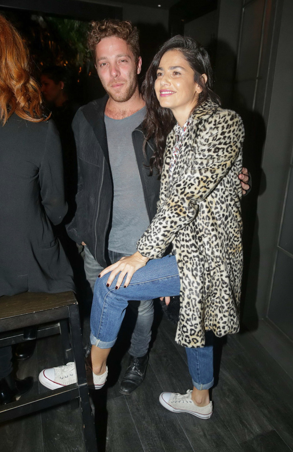 מצאה עם מי לקשקש