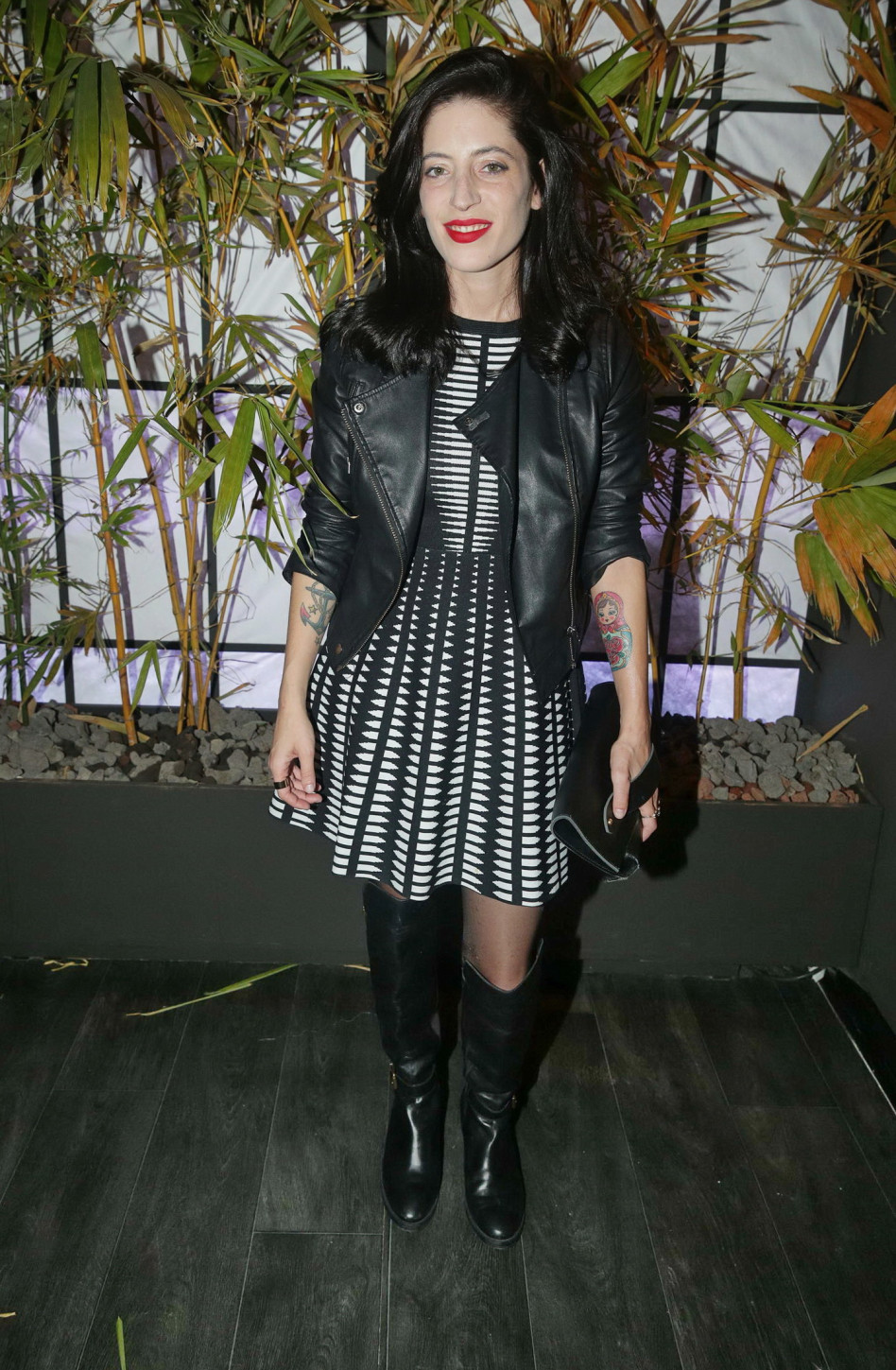 ענייני אה אה אה אהבה. אפרת גוש