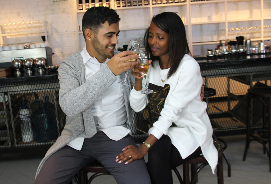 חוגגים ניצחון? אלעד תבורי ובת הזוג מיטל (צילום אור גפן)