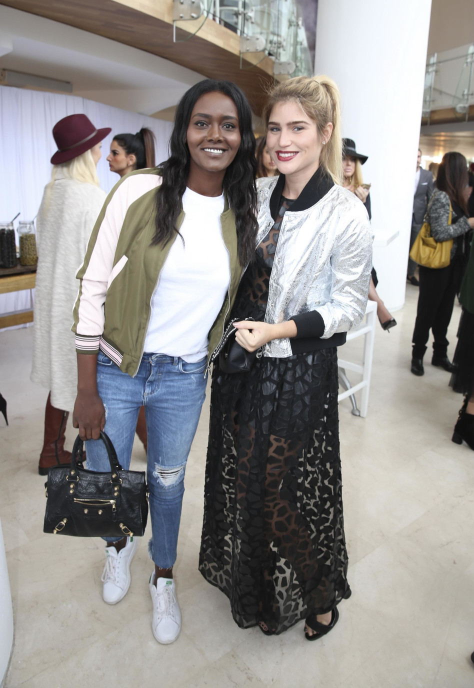 צמד הזוכות הגדולות. שי מיקה יפרח וטהוניה רובל