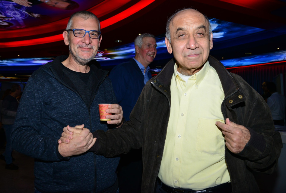 יצחק סוארי ומוטי זינגר (צילום: תמר מצפי)