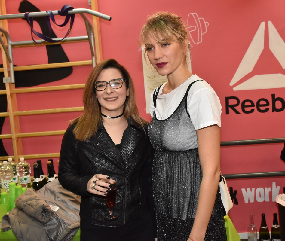 לא השקיעו בבחירת הבגדים. ג'ני צ'רוואני ומורן מזור