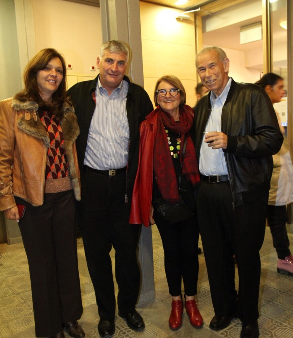 מושיק ועירית תאומים,יגאל וציפי לנדאו. (צילום: אסף לב)