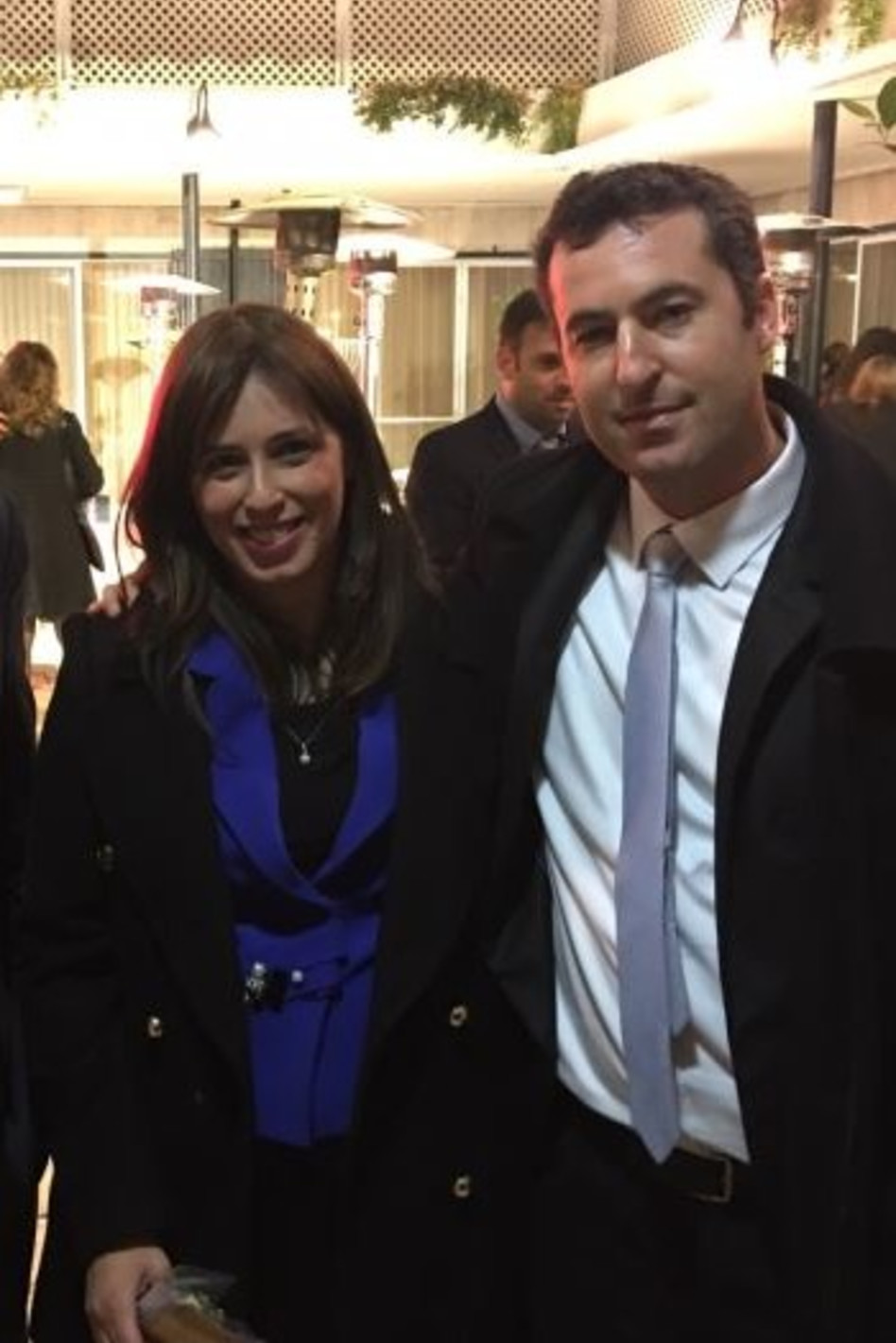 ייגנבו את ההצגה. ציפי חוטובלי ואלון 