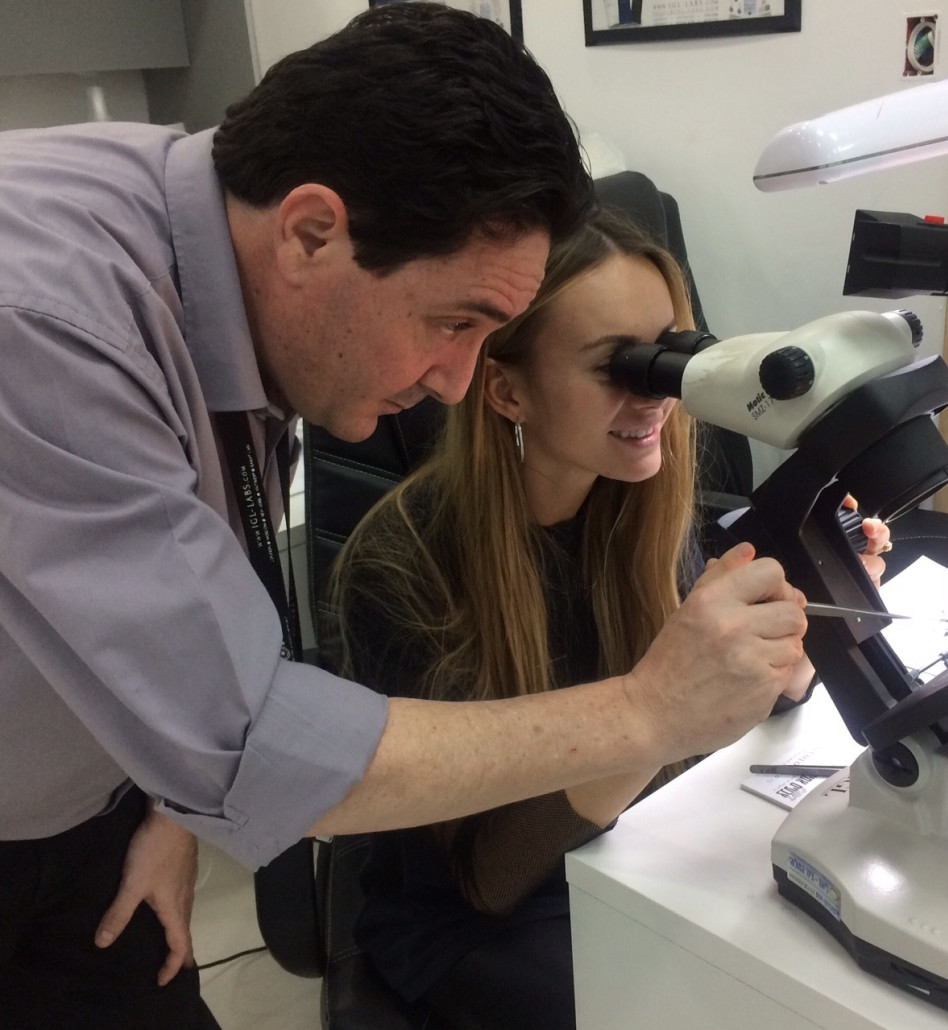 עם המדריך. עידן בוצ'קו