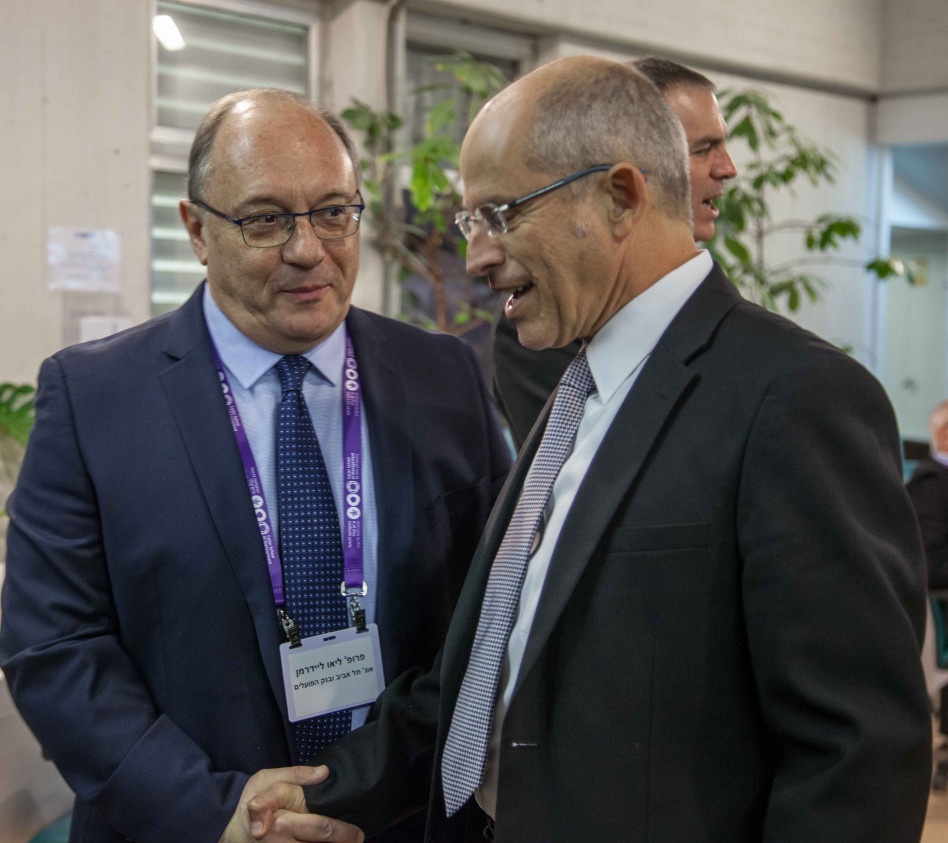 משה צבירן וליאו ליידרמן (צילום: עומר לוי, mikws doghouse(