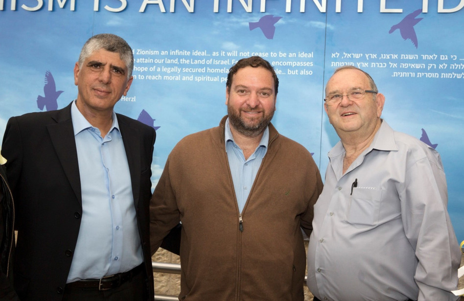 אברהם דובדבני, גיא בר-נס ושמאול זכאי (צילום: יח"צ)