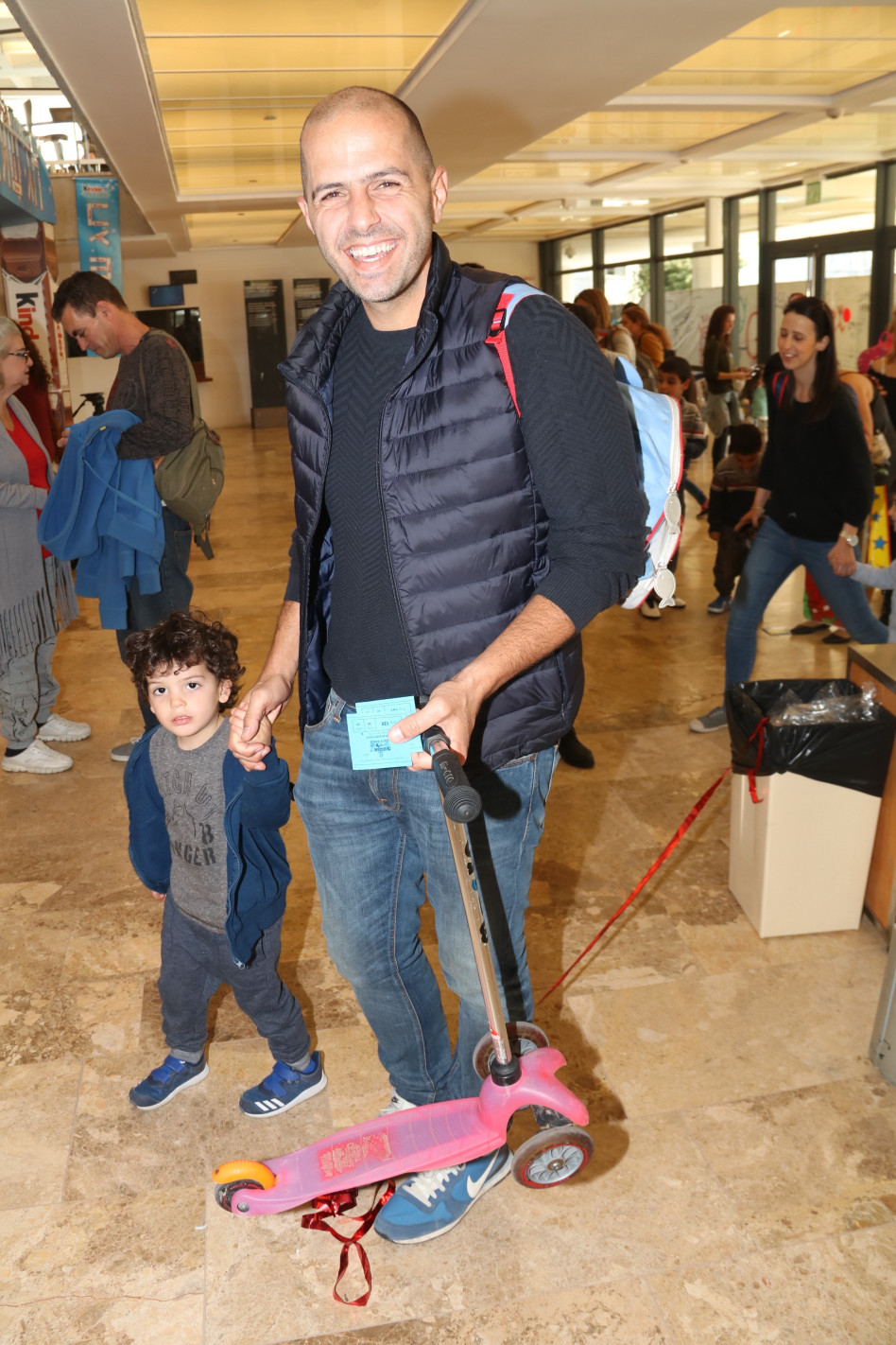 אורי אנג'ל ובנו אלון 