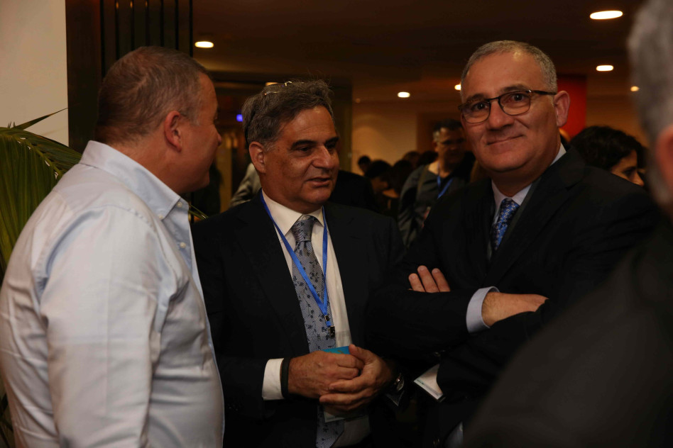  עדי ודורון לבנת