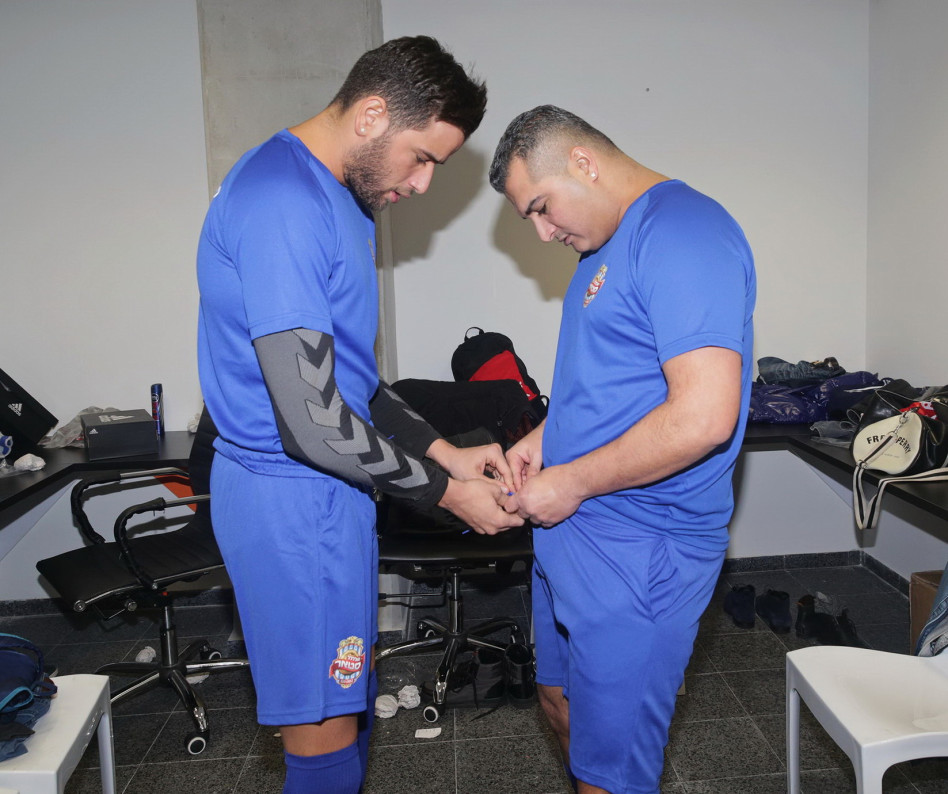 מה אתם עושים שם? טום קשתי ורון שובל