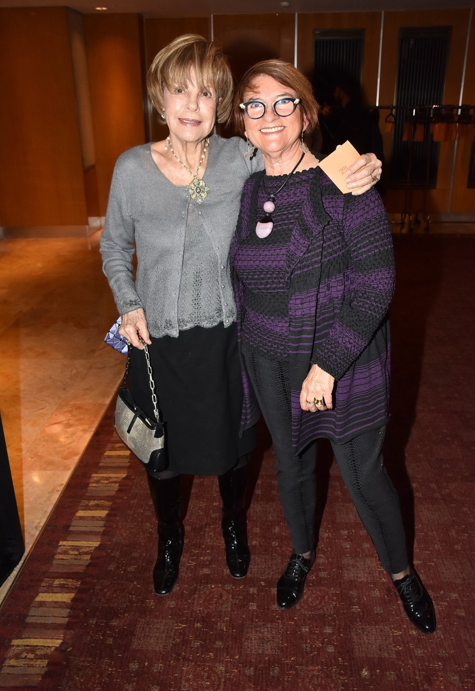 עירית תאומים ודליה הורוביץ