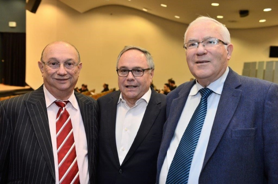 צבי ארד, יאיר וגדעון המבורגר (צילום: צנער ברגיג)