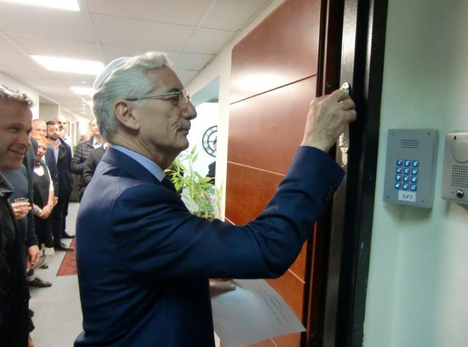 סר רונלד כהן (צילום: עמנואל בוחבוט)