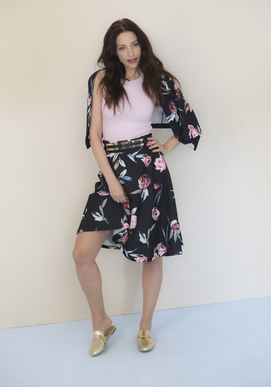 בלי חול בין האצבעות