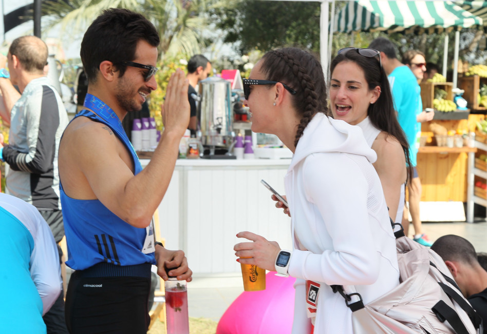 המרתונים. אנה ארונוב ואיתי תורג'מן ( צילום: ראובן שניידר)