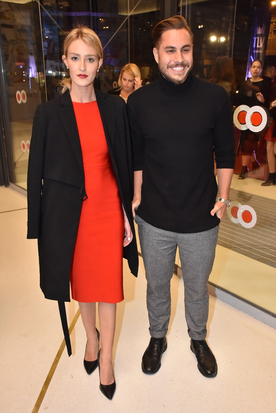 לא זוג. טום אביב ואושר סלים (צילום: אביב חופי)