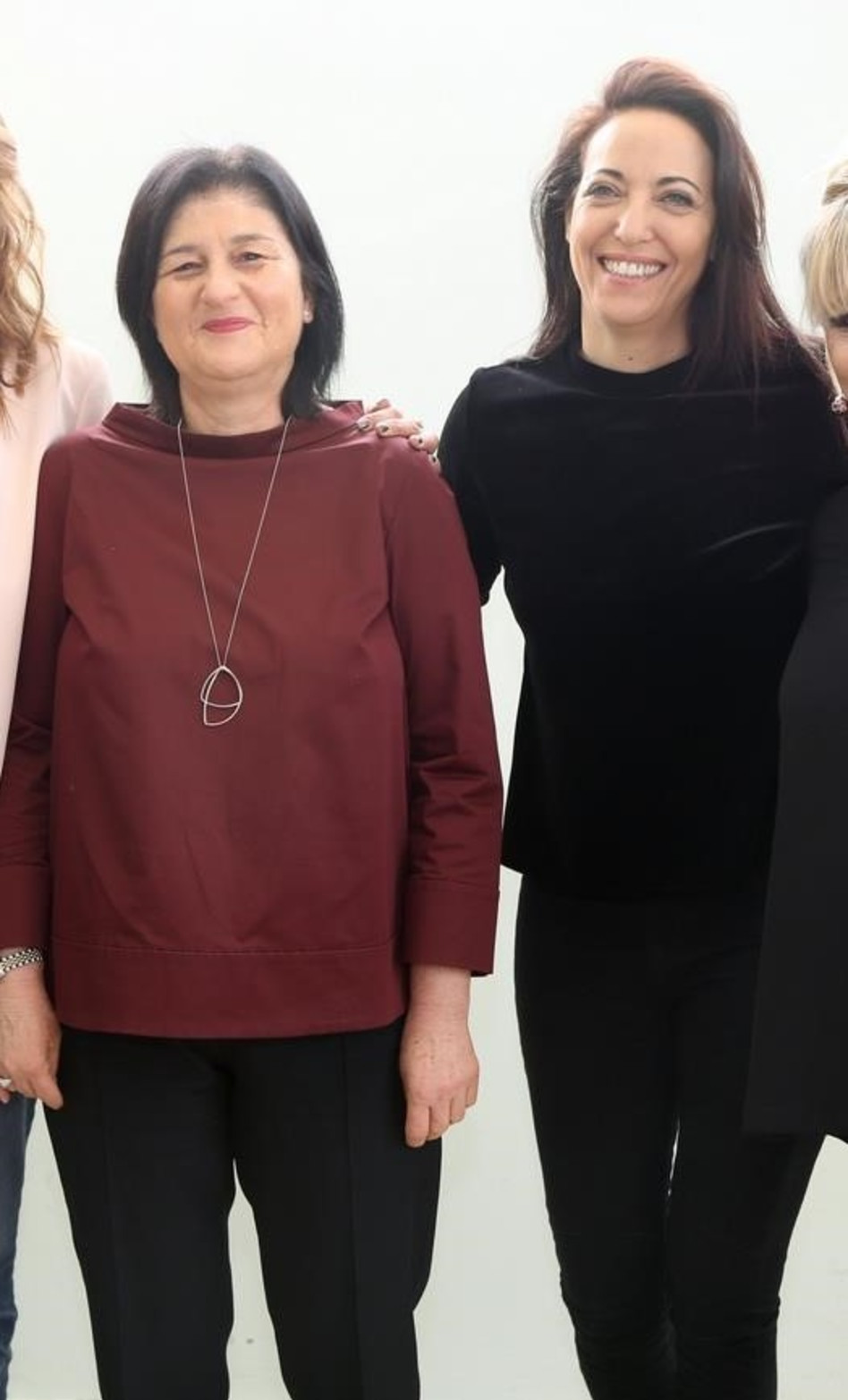 ליהיא לפיד וסמדר ברבר- צדיק (צילום: עזרא לוי)