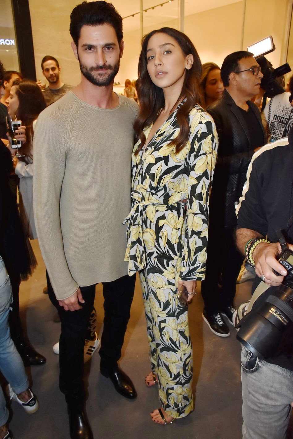 דופקות פוזה