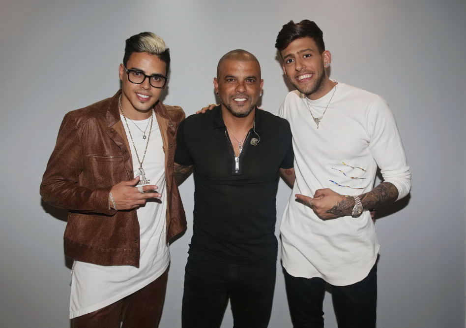 זורמים. גולן סטטיק ובן אל תבורי