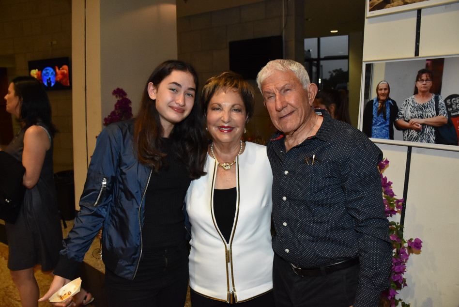 שמואל בן דרור, רעיה שטראוס ואריאל בן דרור. צילום: אביב חופי