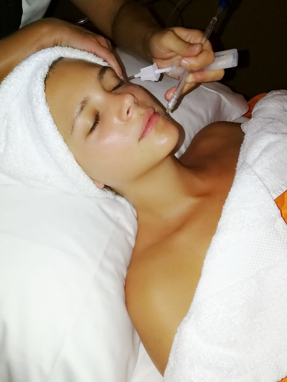 ככה זה התחיל. אסתי גינזבורג (צילום: טל שירי ורוית בראומן)