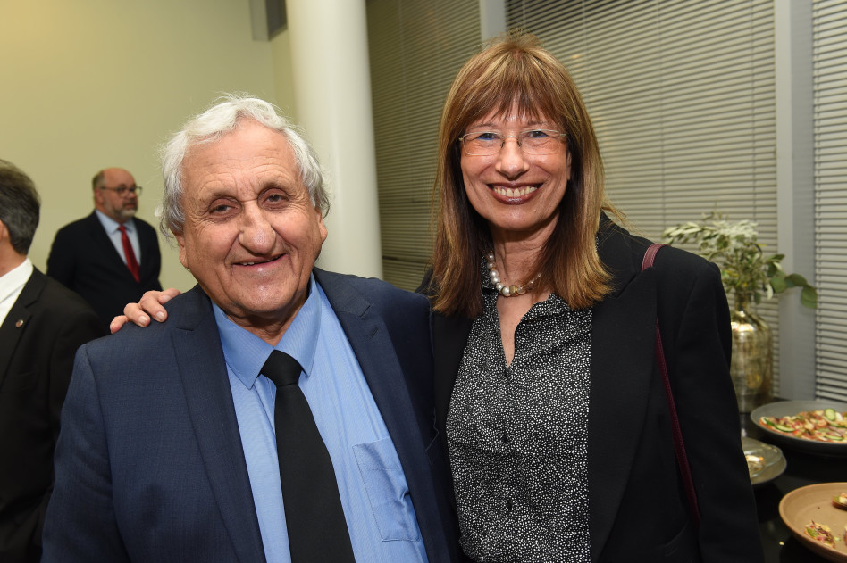 נילי כהן וא.ב יהושע (צילום: ישראל הדרי)