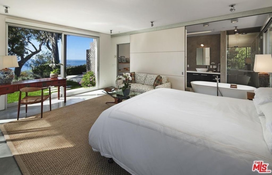 אי אפשר לצאת מהמיטה