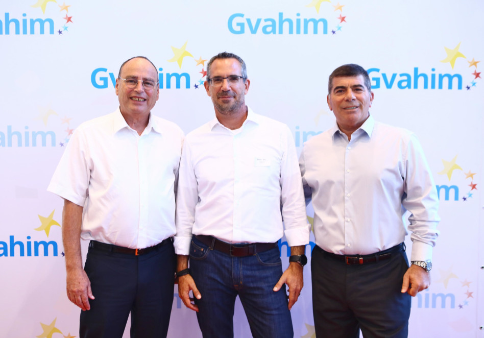 גבי אשכנזי, מושיק מור ואבי נאור (צילום: דרור סיתהכל)