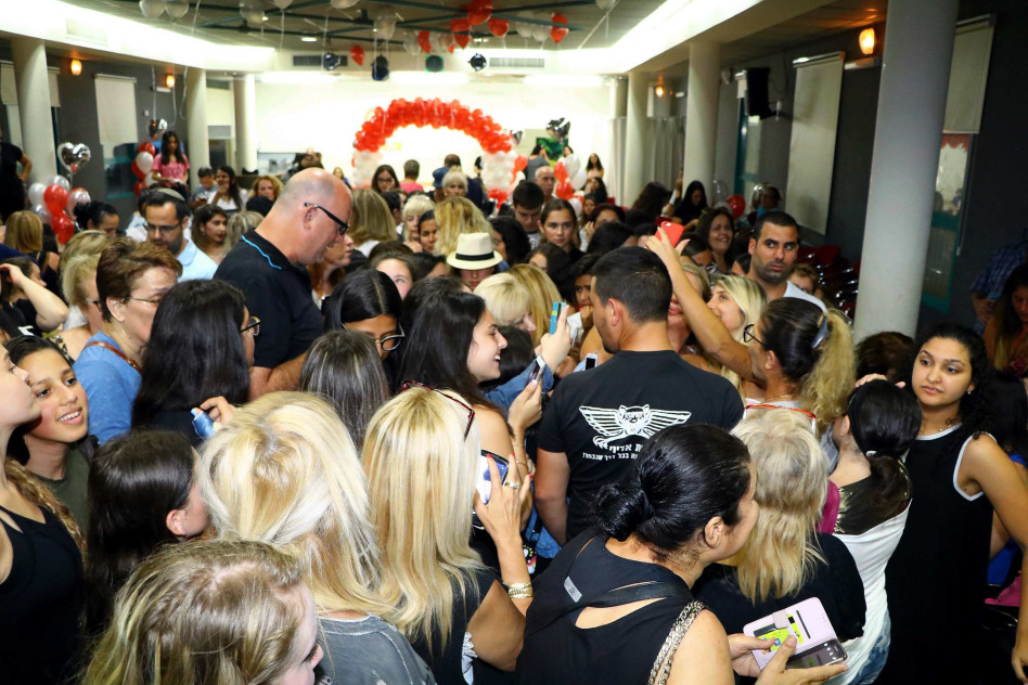 כמויות של אנשים