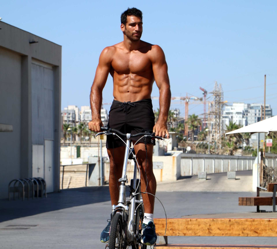 ככה זה התחיל. היי צלמוש. רז ניסים כהן (צילום: אמיר מאירי)