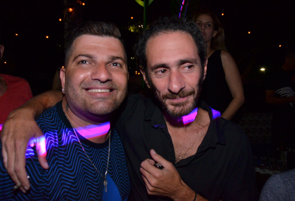 שכחו מהקושי בבית. דודו כהן ויורם זק