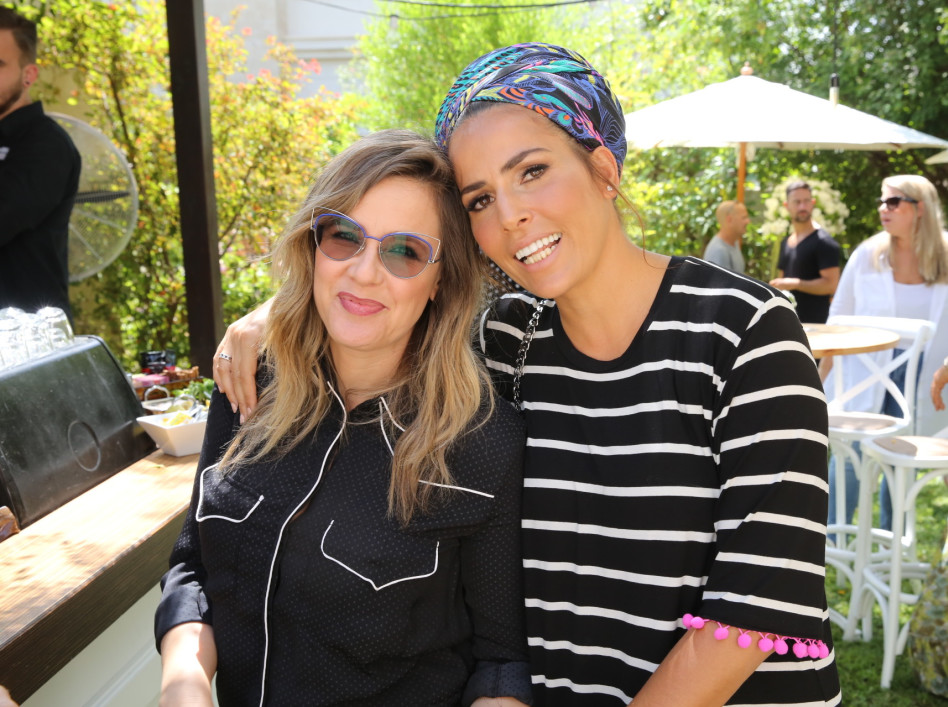 איחור אופנתי. לינור אברג'יל ופאולה רוזנברג