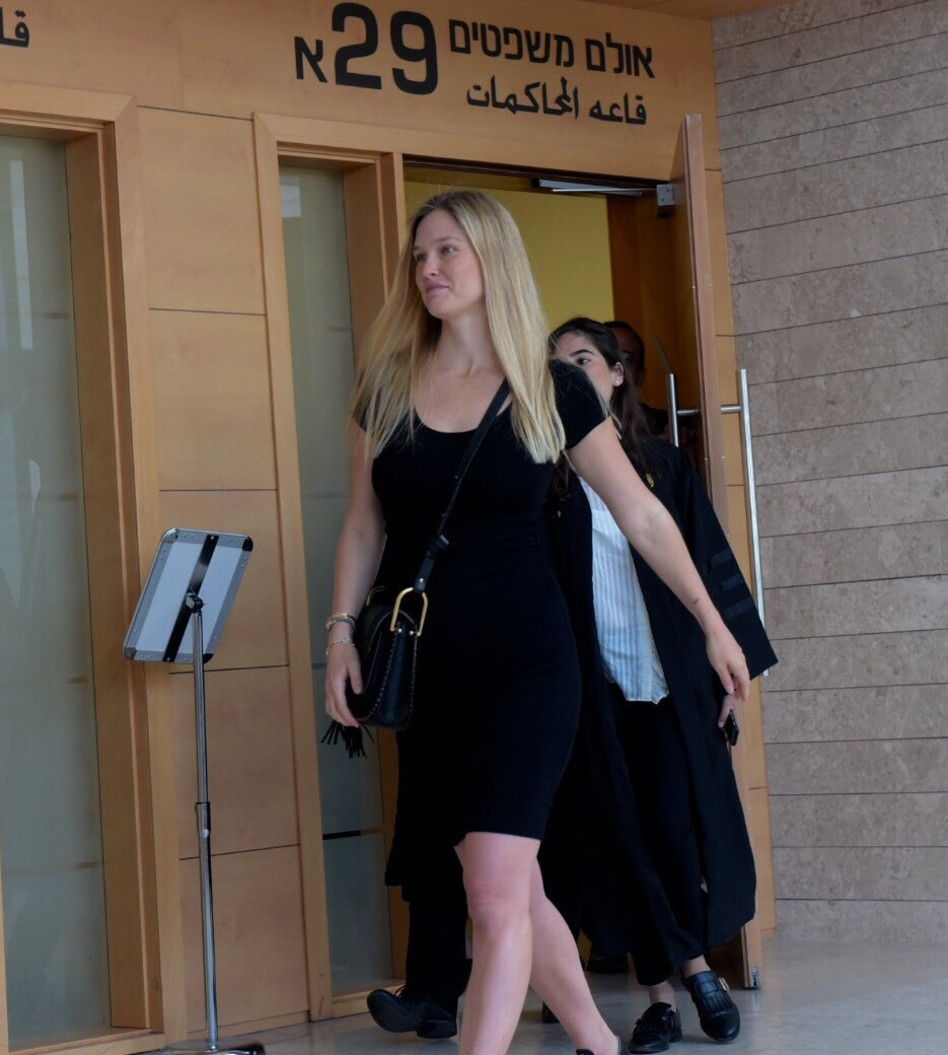 הבית השני? בר רפאלי (צילום: אבשלום ששוני)